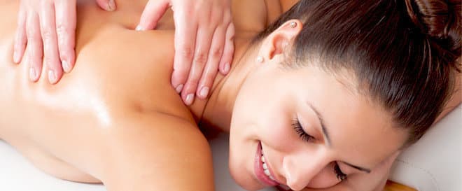 60minutová masáž – japonská, hot stones, moxování