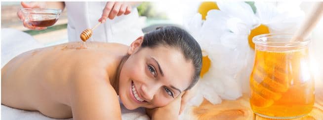 MEDOVÁ DETOXIKAČNÍ MASÁŽ