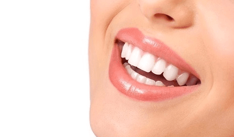 Dentální hygiena - odstranění zubního kamene