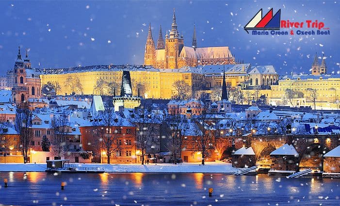 Hodinová adventní plavba po Vltavě