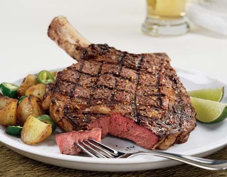 Šťavnatý rib eye steak z uruguayského býka