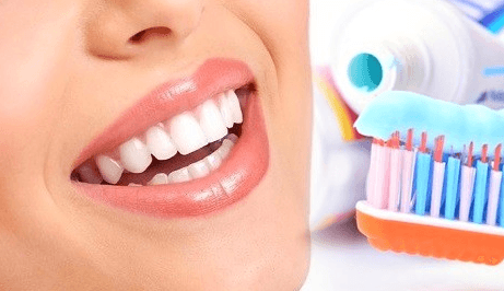 DENTÁLNÍ HYGIENA včetně pískování