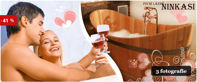 Romantická vinná lázeň s masáží pro dva