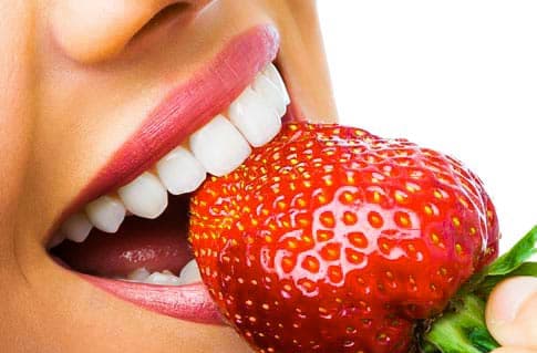 Kompletní dentální hygiena a bělení zubů