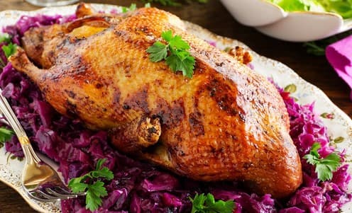 Celá pečená 2,5 kg kachna po staročesku