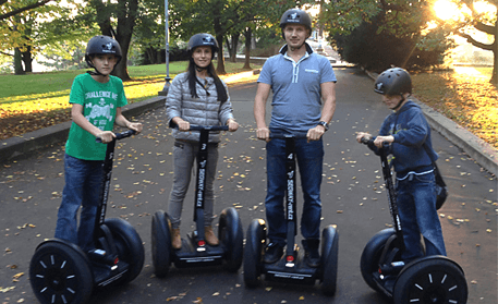 239 Kč za projížďku Prahou na SEGWAY!