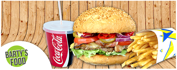 MexicanaBurger s porcí hranolek a Coca-Colou