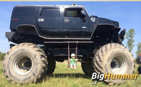  30minutová jízda v Monster trucku nebo Gaz Tigru 