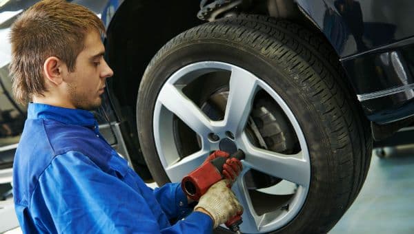 Jarní servis vašeho vozu s výměnou kol 