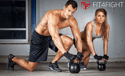 8 hodin cvičení Kettlebell a systém TRX