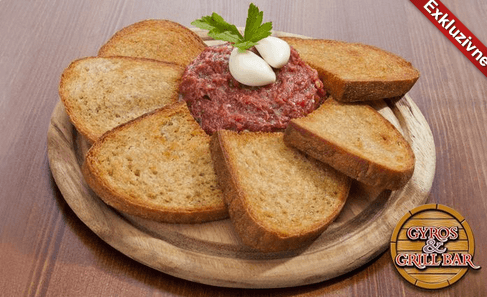 300 g hovězího tataráku s 10 topinkami ve Frýdku-M