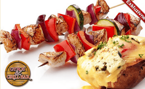 Špíz z vepřové panenky a kuřecích steaků ve Frýdku