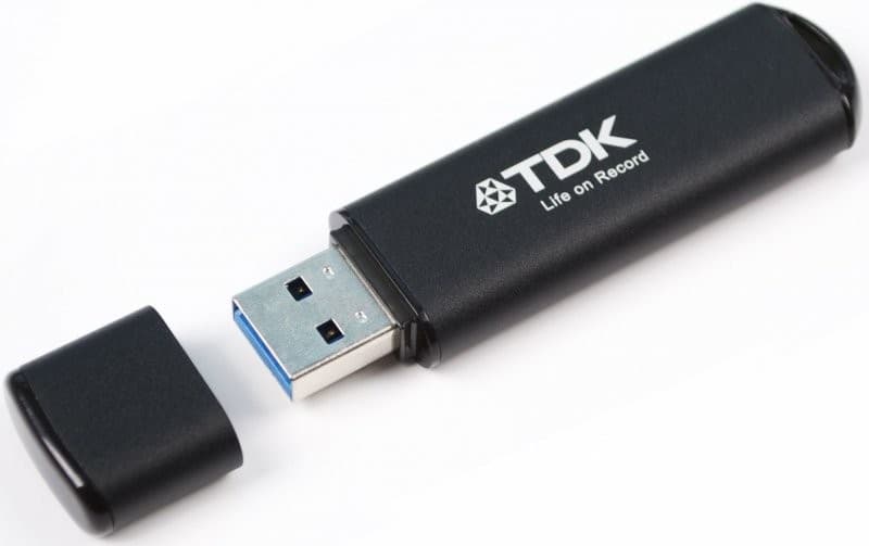 Flash disk TDK, USB 3.0 - 64GB - sleva 800 Kč