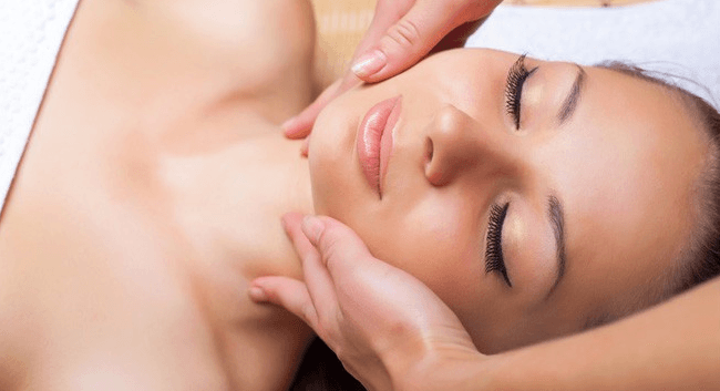 90 minut hýčkání v luxusním wellness studiu