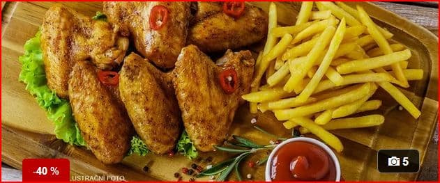 Kilo křehkých křidélek s hranolky pro dva