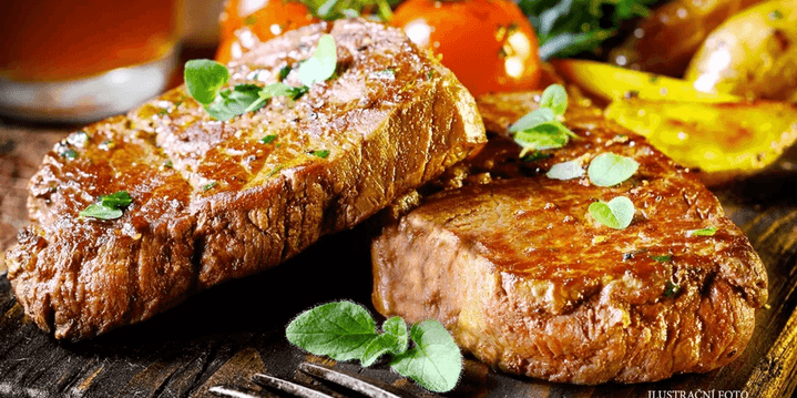 2 x hovězí steak s přílohou dle výběru(Planá)