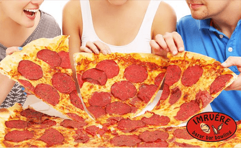 Obří pizza a hodina bowlingu až pro 4 u Fr.-Místku