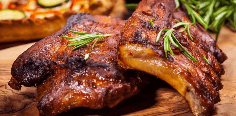 Vepřová žebírka 850g pečená na medu a zázvoru