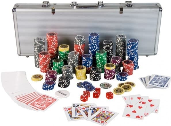 Set na poker - kufr, 500 žetonů, kostky atd.