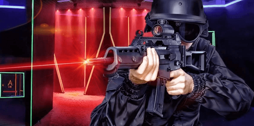 2 adrenalinové laserové hry ve sci-fi aréně