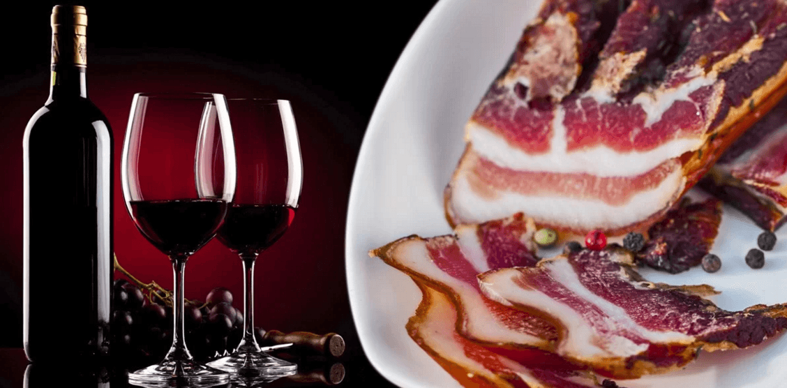 Degustace vína s uzeným pro 2 osoby