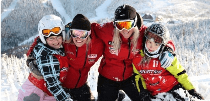 Hodina lyžování nebo snowboardingu s instruktorem