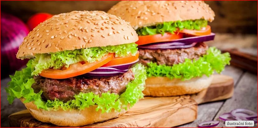 Dvě nabitá burger menu(Římov)