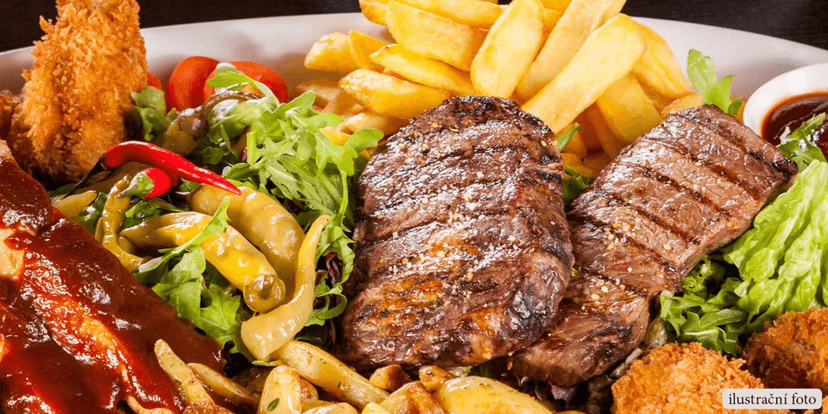 Hostina pro čtyři jedlíky v restauraci U Bizona