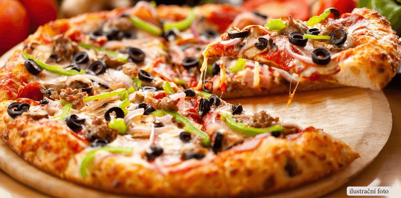 Lahodná pizza dle vlastního výběru(Netolice)