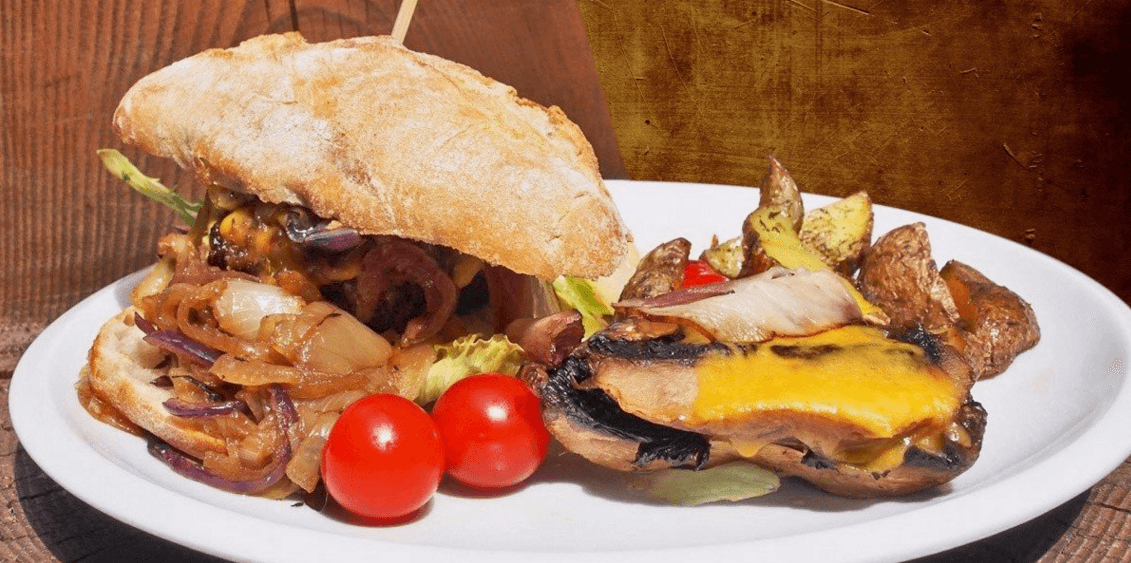 Dva šťavnaté burgery s hovězím