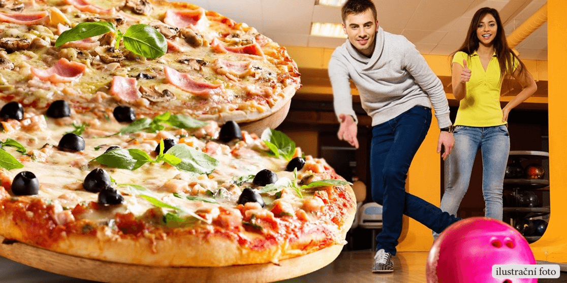 Hodina bowlingu a dvě pizzy k tomu