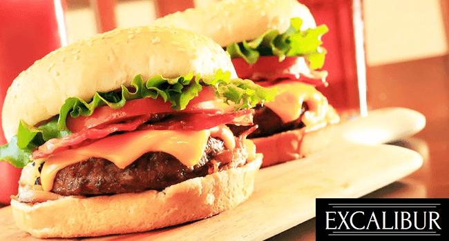 Fantastické burger menu pro 2 osoby