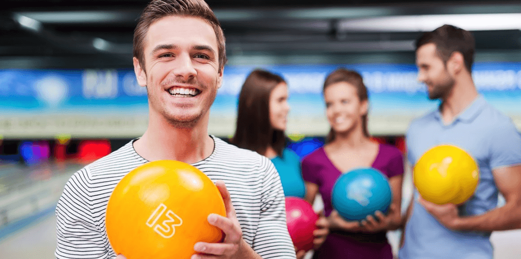 Jedna hodina bowlingu pro šestičlennou partu
