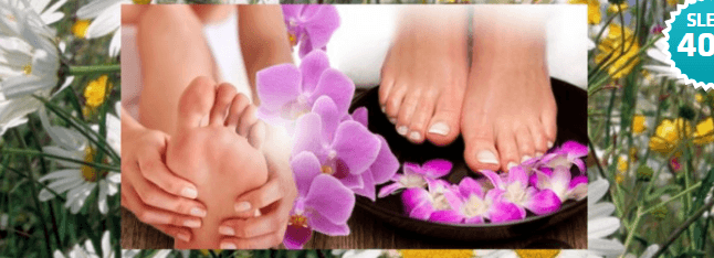 SPA pedikúra s lakováním nehtů