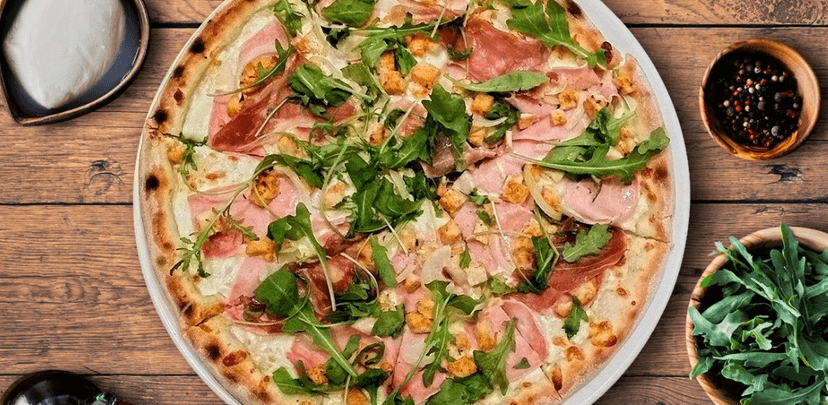 2× pizza dle výběru s rozvozem