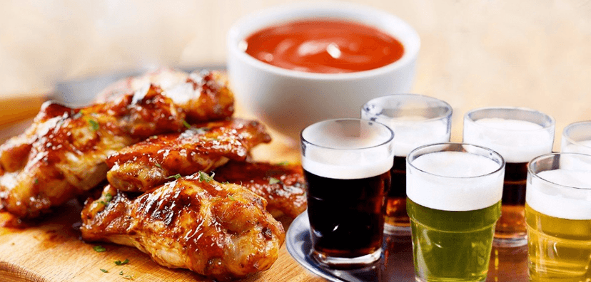 300 g kuřecích křídel na medu + Degustace 6 piv