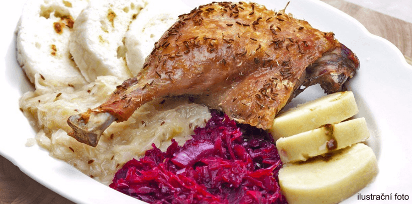 2kg pečená kachna až pro čtyři jedlíky