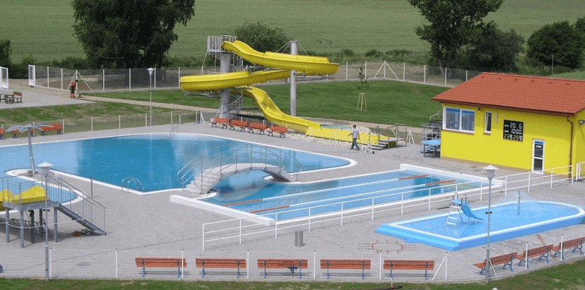 Celodenní rodinné vstupné do aquaparku