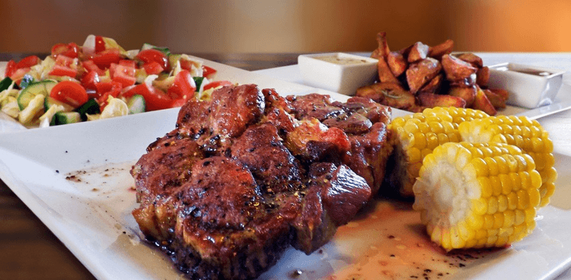 500g steak z krkovice + příloha