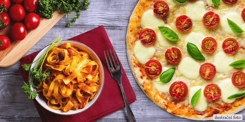 Křupavá pizza nebo těstoviny pro dva jedlíky