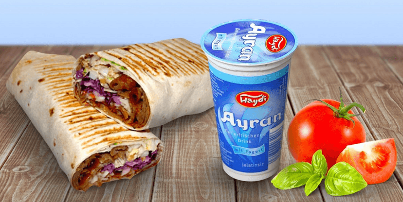 Twister s grilovaným masem, feta sýrem a nápoj