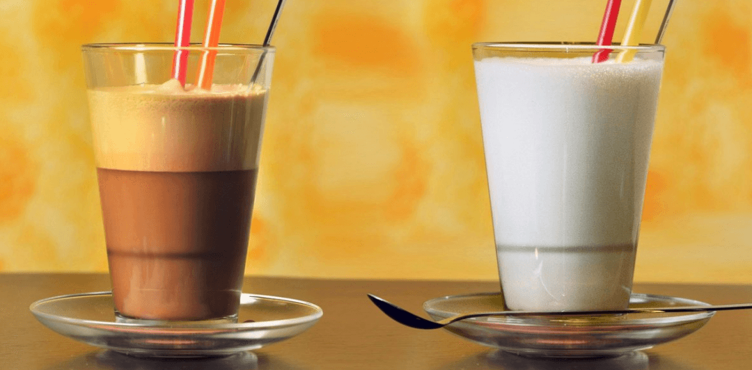 Lahodný milkshake nebo frappé