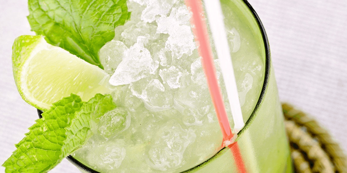 Dvě mojita nebo maxi drinky pro partu přátel
