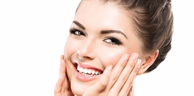 Laserový peeling s karbonovým nanogelem