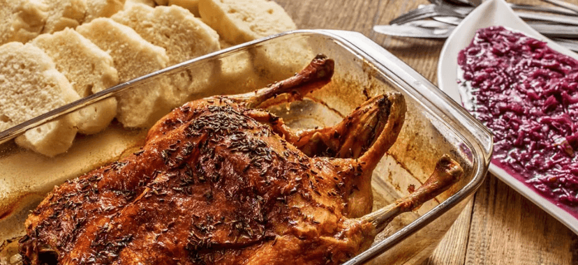 4chodové menu s 3,8 kg staročeské husičky