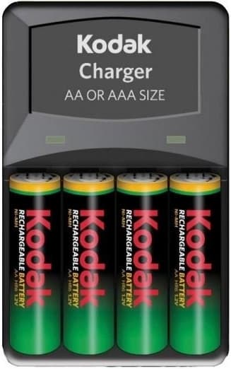 Nabíječka Kodak Charger + 4 AA baterky