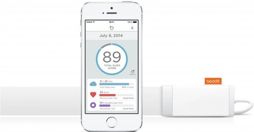 Podrobný monitor spánku a chytrý budík Beddit