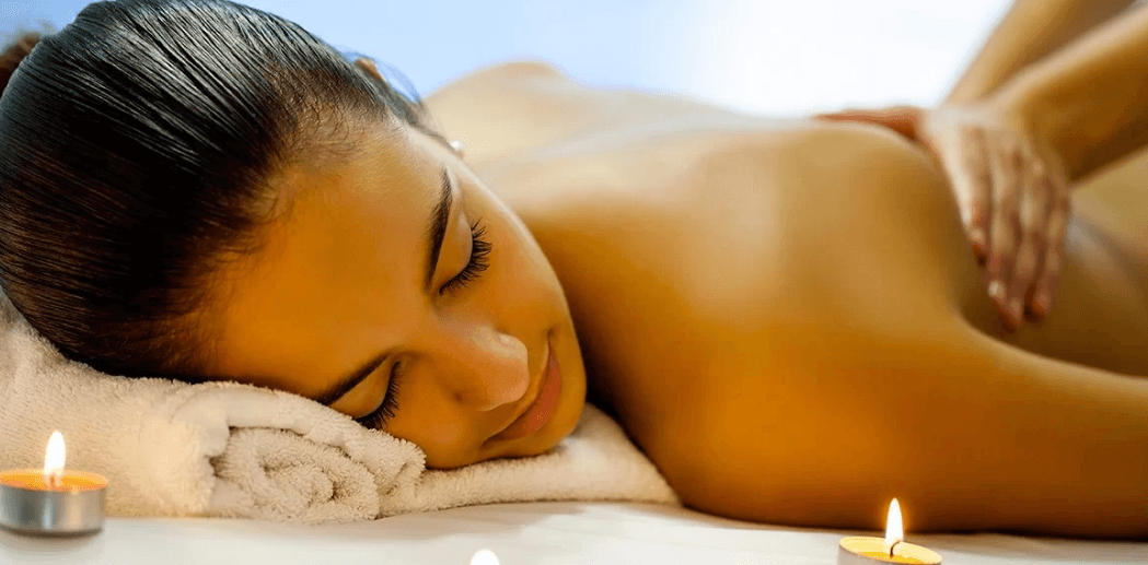 60 min relaxační masáže nebo baňkování