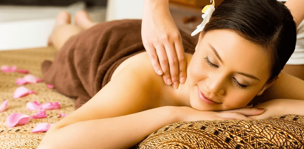 90min ayurvédská tělová masáž