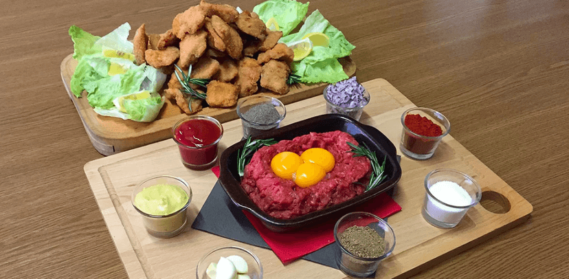 Kilo řízků a 400gr tatarský biftek